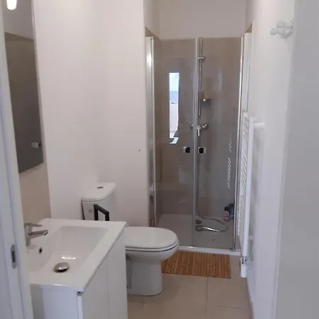 Les Pieds Dans L'eau Vue Sur * Linguizzetta