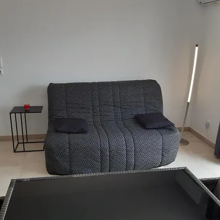 Les Pieds Dans L'eau Vue Sur Linguizzetta